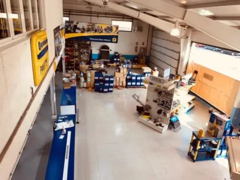 Nave industrial en Segovia