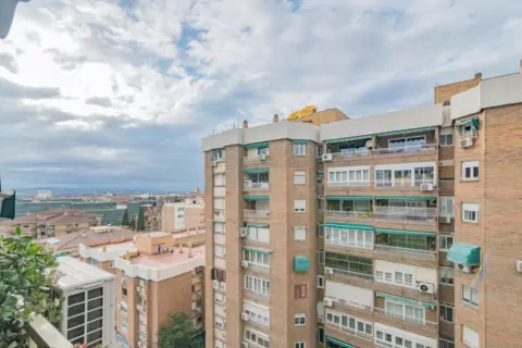 Piso en calle Sos del Rey Católico, 10