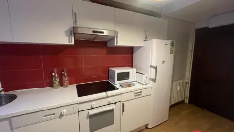 Habitación en calle del Monasterio de Carracedo