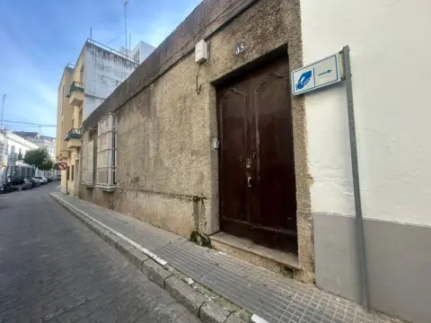 Casa en calle Cayetano del Toro