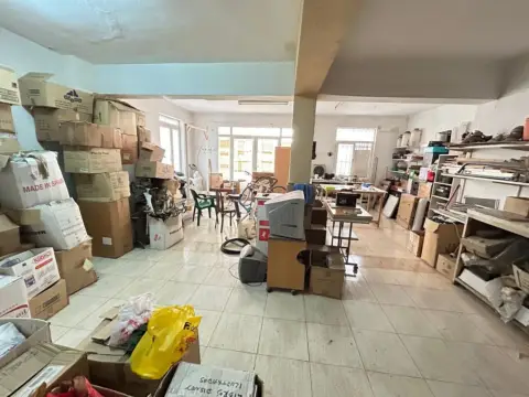 Local comercial en calle de Vecina Concha Ruiz