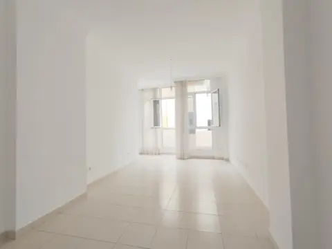 Piso en calle Almansa, 37