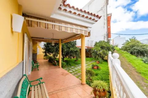 Casa en calle de los Eucaliptos