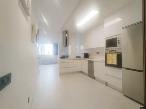 Estudio en calle de la Naval, 94