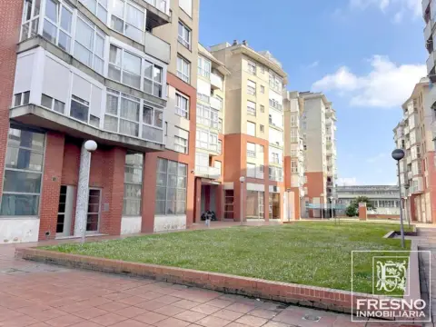 Piso en Avenida de Parayas
