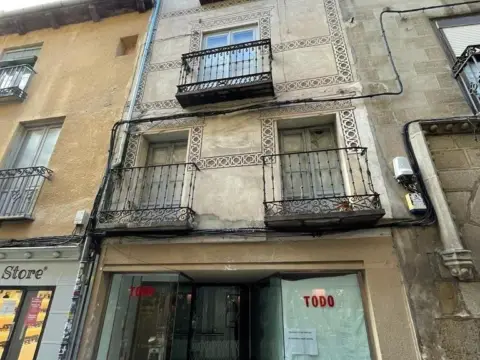 Edificio en Casco Antiguo