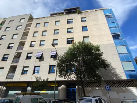 Piso en calle Villa de Rota