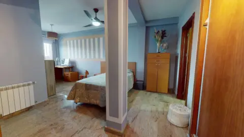 Chalet en calle Sansueña