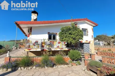 Chalet en Can Marti de L Estela