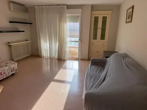 Dúplex en Avenida de Europa