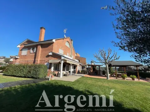 Chalet en El Castell I La Tenda Nova