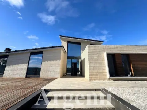 Chalet en Cataluña