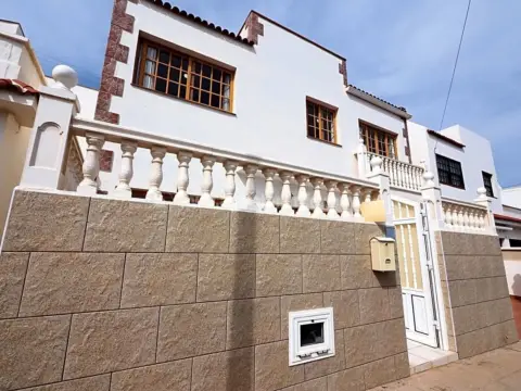 Casa adosada en Tenerife North