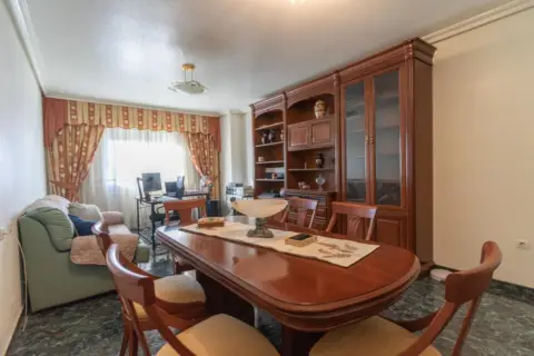 Piso en calle de Francisco Caravaca, 66