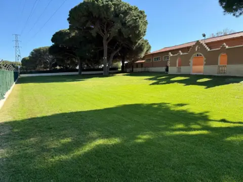 Chalet en Villanueva Golf