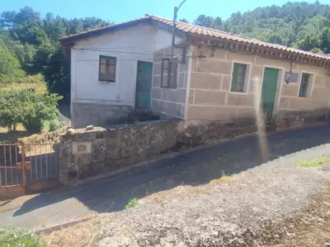 Casa rústica en O Pereiro de Aguiar
