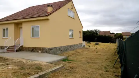 Chalet en calle de los Abetos