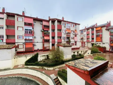 Piso en calle de Rosalía de Castro