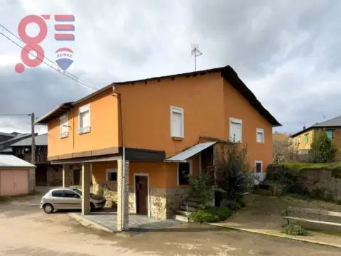 Chalet en calle Baelo, 7