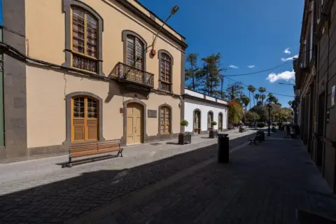 Chalet en calle de la Heredad