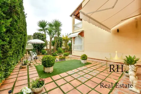 Chalet en Carrer de Coanegra, 31