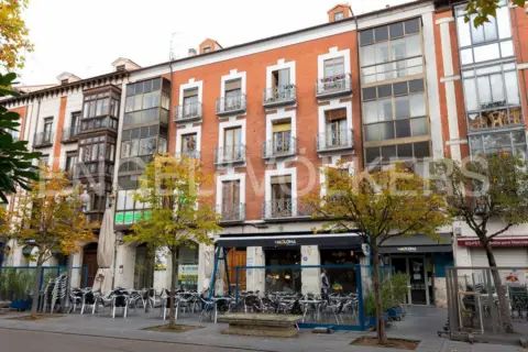 Piso en calle de la acera de Recoletos, 19