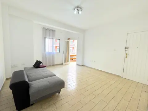Piso en calle Agustín Espinosa García