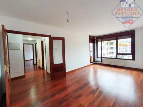 Piso en Barrio de Santa Ana, 21