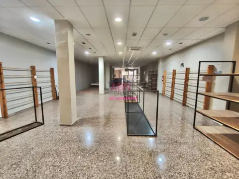 Local comercial en Albaida