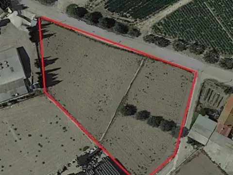 Terreno en Marchena