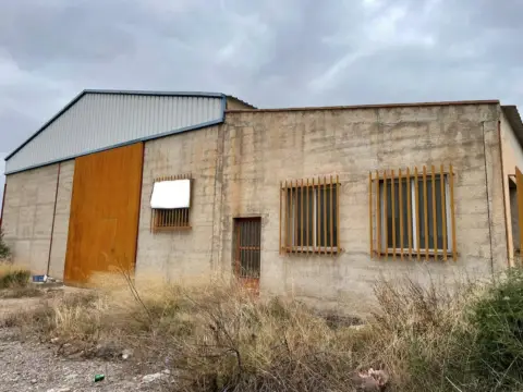 Nave industrial en Polígono Saprelorca
