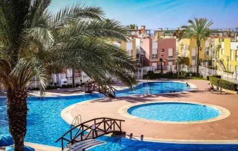 Apartamento en Avenida de Juan Sebastián Elcano, 3