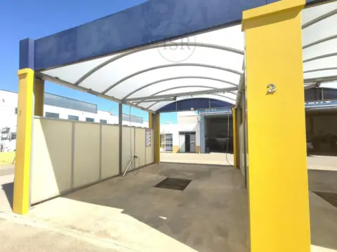 Nave industrial en Huércal-Overa