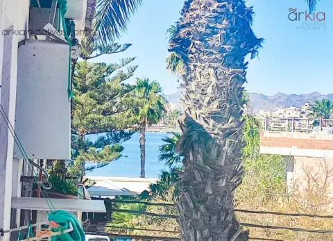 Apartamento en calle Pintor Coronado