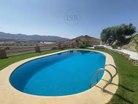 Finca rústica en Las Cunas - La Algarrobina