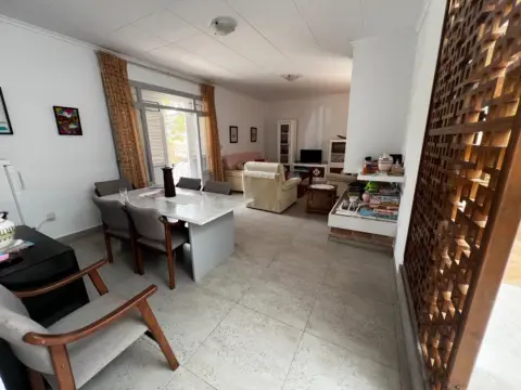Chalet en Calarreona