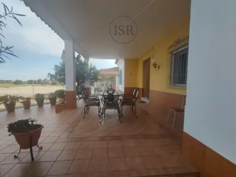 Casa en calle Cupillas, nº 28