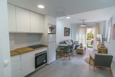 Apartamento en Avenida de Juan Sebastián Elcano, 3