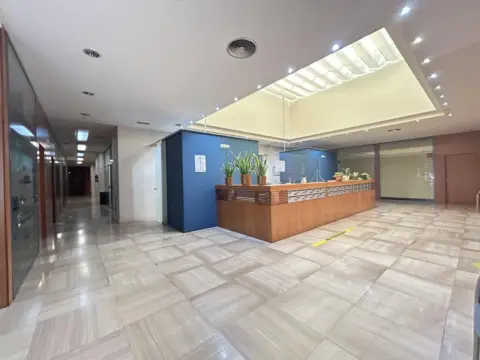 Oficina en calle de Juan Antonio Fernández