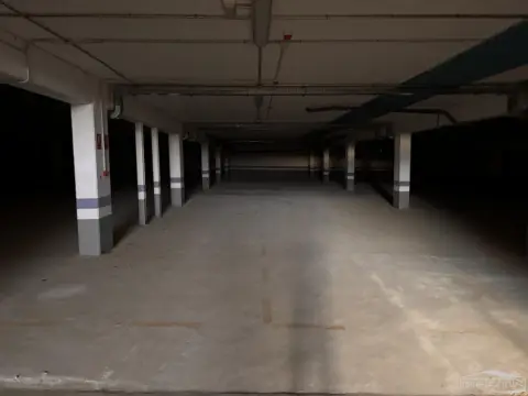 Garaje en calle de Luisa López Fijo, 1