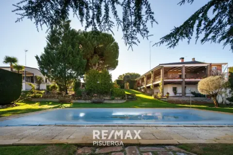 Chalet en calle Santinos, nº 34