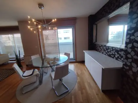 Dúplex en calle Ru Garda