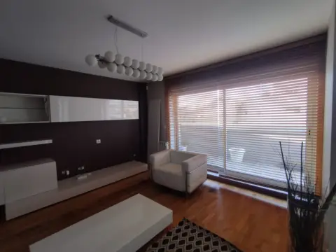 Dúplex en calle Ru Garda