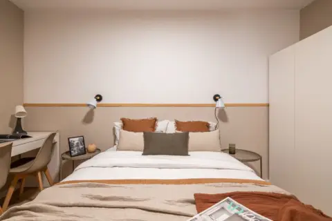 Habitación en Avinguda de la Mare de Déu de Montserrat, 39