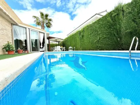 Chalet en calle Sierra de Salinas, 4