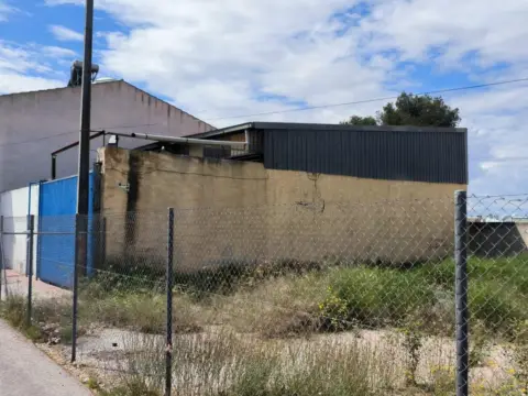 Nave industrial en Ribera de Molina