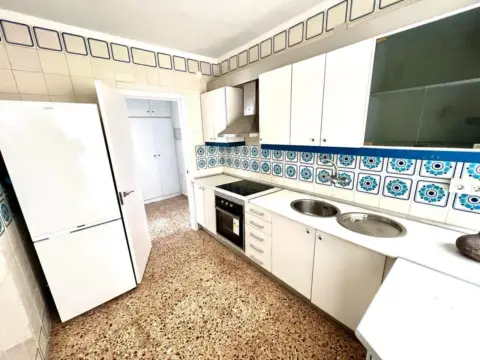 Piso en calle de las Serrerías, 2