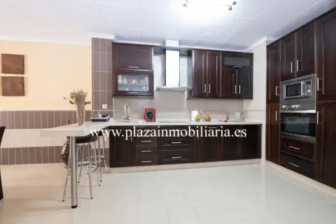 Chalet en C-. Las Tiendas