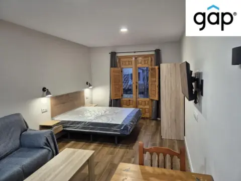 Piso en calle de San Pedro