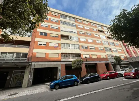 Local comercial en calle de Pi y Margall Interior